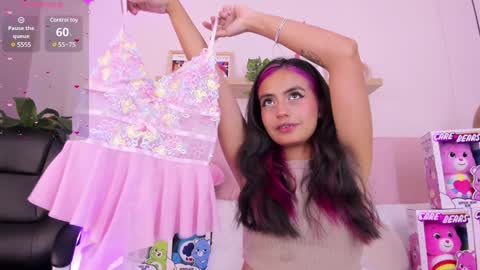 Emily Bank online show from February 2025 07:23:02 PM