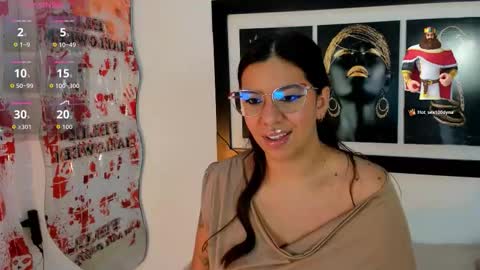 emilyy_cooperr online show from October 2025 12:09:01 PM