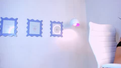 emilyy_kim online show from March 2025 07:58:02 AM