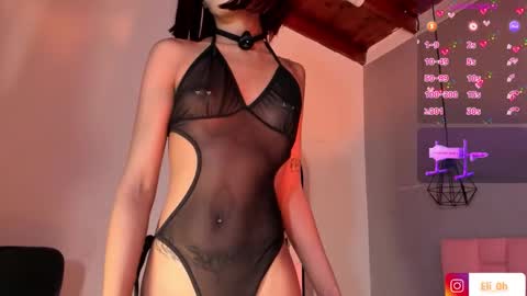 Snapshot of emilyy_queen chatting on December 2025 07:27:02 AM Emily online show from December 2025 07:27:02 AM