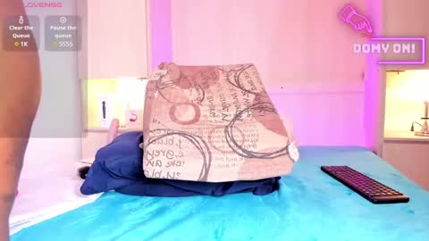 Emily online show from January 2025 04:18:02 AM