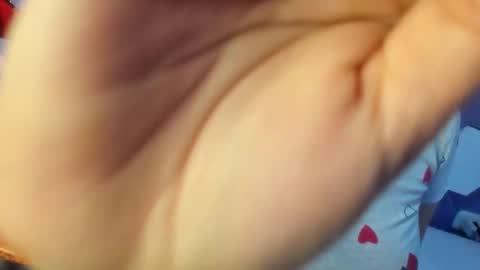 Snapshot of emira199 chatting on January 2025 04:58:01 AM emira199 online show from January 2025 04:58:01 AM