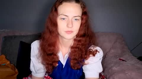 emliyjamesmjb online show from November 2025 03:28:02 PM