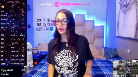 Snapshot of emma__15 chatting on January 2025 09:52:01 PM emma online show from January 2025 09:52:01 PM