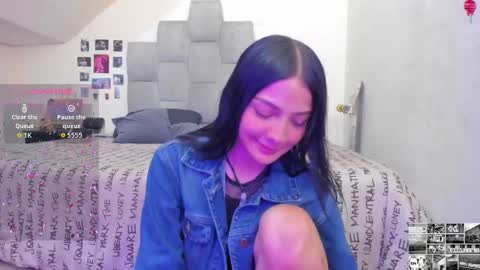 Snapshot of emma__15 chatting on September 2025 07:14:02 PM emma online show from September 2025 07:14:02 PM