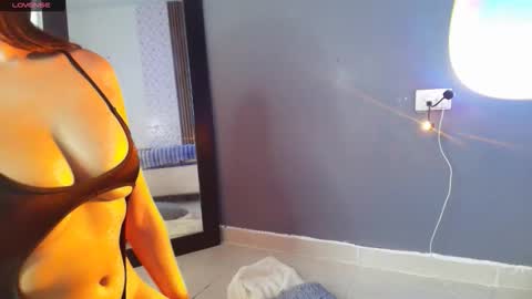 Snapshot of emma_and_aysha chatting on November 2025 10:32:02 PM emma_and_aysha online show from November 2025 10:32:02 PM