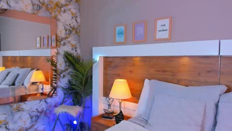 Snapshot of emma_bakker_ chatting on January 2026 11:26:01 AM Emma online show from January 2026 11:26:01 AM