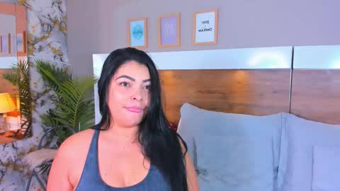 Emma  online show from February 2026 09:38:01 AM