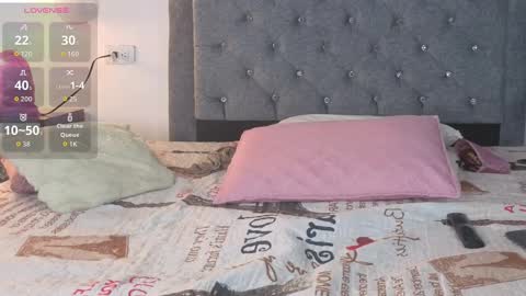 Emma online show from October 2025 02:42:02 AM