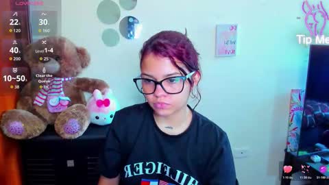 emma_boo_ online show from March 2026 05:37:02 PM