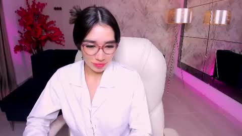 Snapshot of emma_caarter chatting on July 2026 03:11:02 AM emma_caarter online show from July 2026 03:11:02 AM