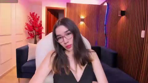Snapshot of emma_caarter chatting on July 2026 03:01:01 AM emma_caarter online show from July 2026 03:01:01 AM