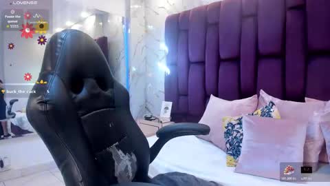 pau online show from October 2025 05:24:02 PM