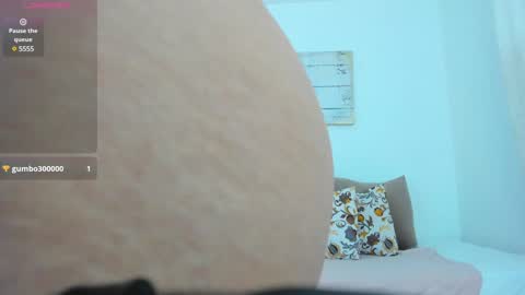 Snapshot of emma_castilloo chatting on January 2025 10:21:01 PM Emma Castillo online show from January 2025 10:21:01 PM