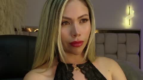 emma coronel online show from April 2026 11:05:02 PM