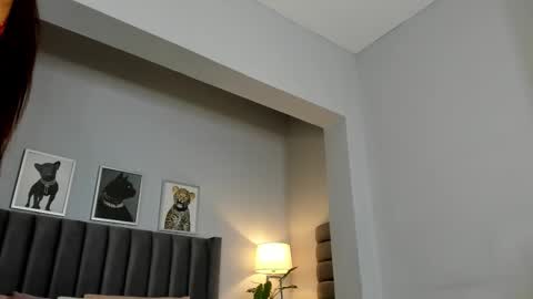 Snapshot of emma_crawford_ chatting on November 2025 08:34:02 PM Emma online show from November 2025 08:34:02 PM