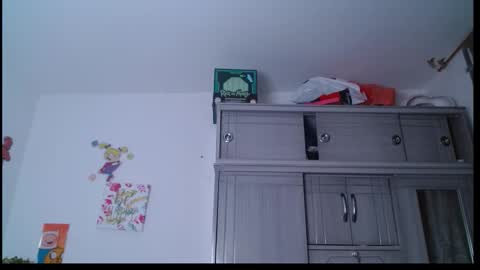 Emma jan  online show from January 2026 06:39:01 AM