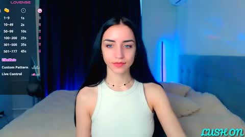 Snapshot of emma_jordan chatting on March 2025 09:02:02 AM Emma online show from March 2025 09:02:02 AM