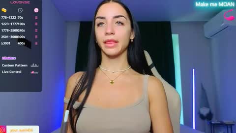 Snapshot of emma_jordan chatting on September 2025 07:21:02 AM Emma online show from September 2025 07:21:02 AM