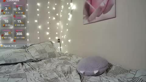 emma_just online show from November 2025 08:15:01 AM