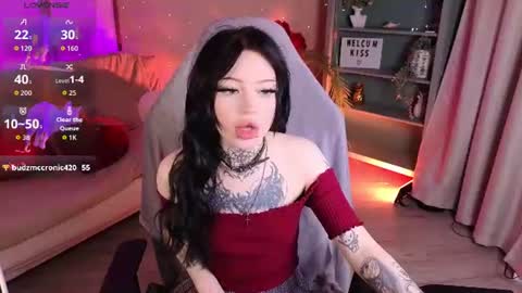 emma_kirks online show from July 2026 12:44:01 PM