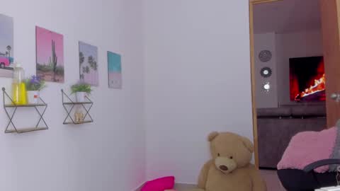 whises lits        online show from November 2025 12:49:02 PM