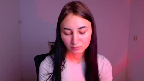 Emma online show from December 2024 10:02:02 AM