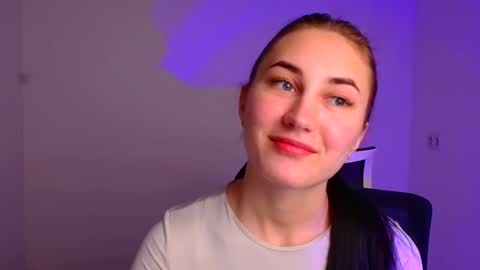 Emma online show from December 2024 09:39:02 AM