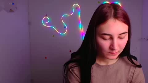 Emma online show from March 2025 09:10:02 AM