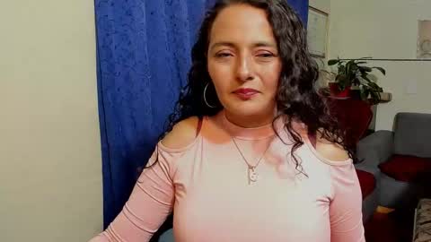  emma luxy online show from September 2025 12:16:01 AM