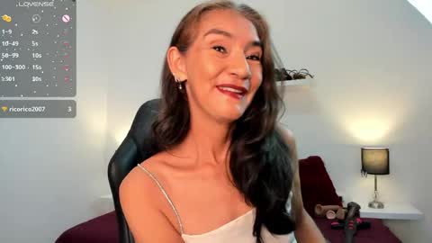 Emma  online show from April 2026 11:35:01 AM