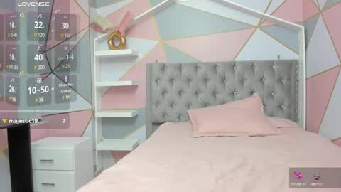 Emma online show from February 2025 10:09:02 AM