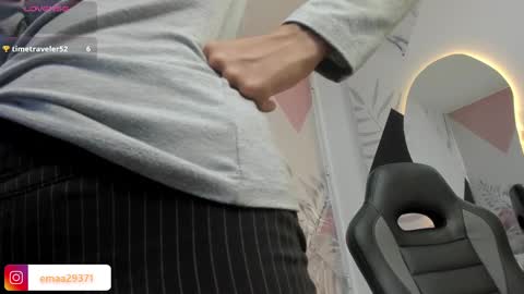 Emma online show from March 2025 10:58:01 PM