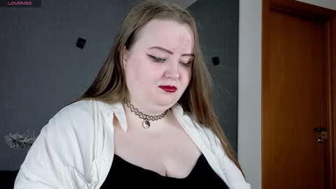 Emma Razumovskaya online show from September 2025 09:53:02 PM