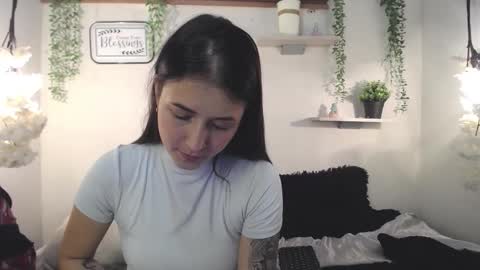 Emma Black online show from March 2026 07:10:01 PM