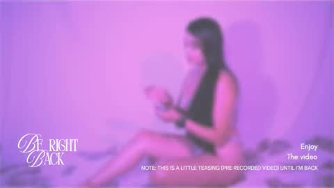 emma_whitee_ online show from November 2025 12:16:01 PM