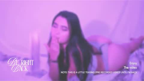 emma_whitee_ online show from December 2025 12:25:02 PM