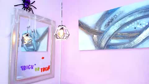 Emma  online show from October 2025 06:10:02 PM