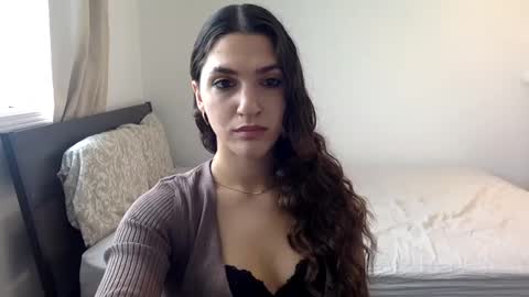 Emma online show from December 2024 06:06:02 PM