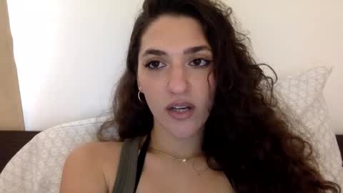 Emma online show from January 2025 06:10:01 PM