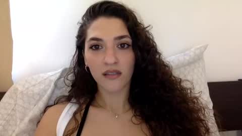 Emma online show from February 2025 05:23:02 PM