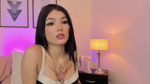 Emma  online show from April 2026 09:27:01 PM