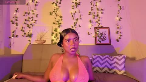 Emma online show from October 2025 02:30:01 PM