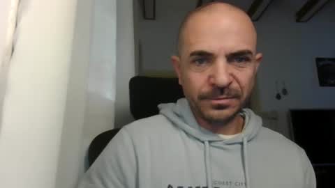 Ariel online show from December 2024 05:31:02 AM