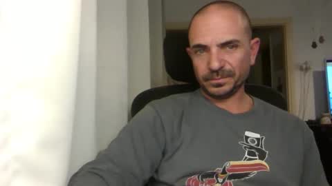 Ariel online show from January 2025 08:56:02 PM