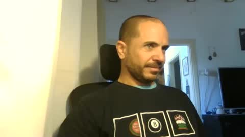 Ariel online show from February 2025 11:33:02 AM