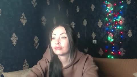 EmmaGoldX online show from May 2026 07:18:02 PM