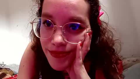 Snapshot of emmaguanaof chatting on May 2026 06:50:02 PM Emma online show from May 2026 06:50:02 PM