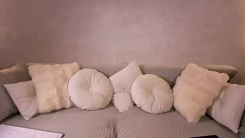 Emma online show from June 2026 05:10:01 AM
