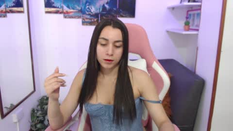 Emma  online show from January 2025 10:23:01 PM